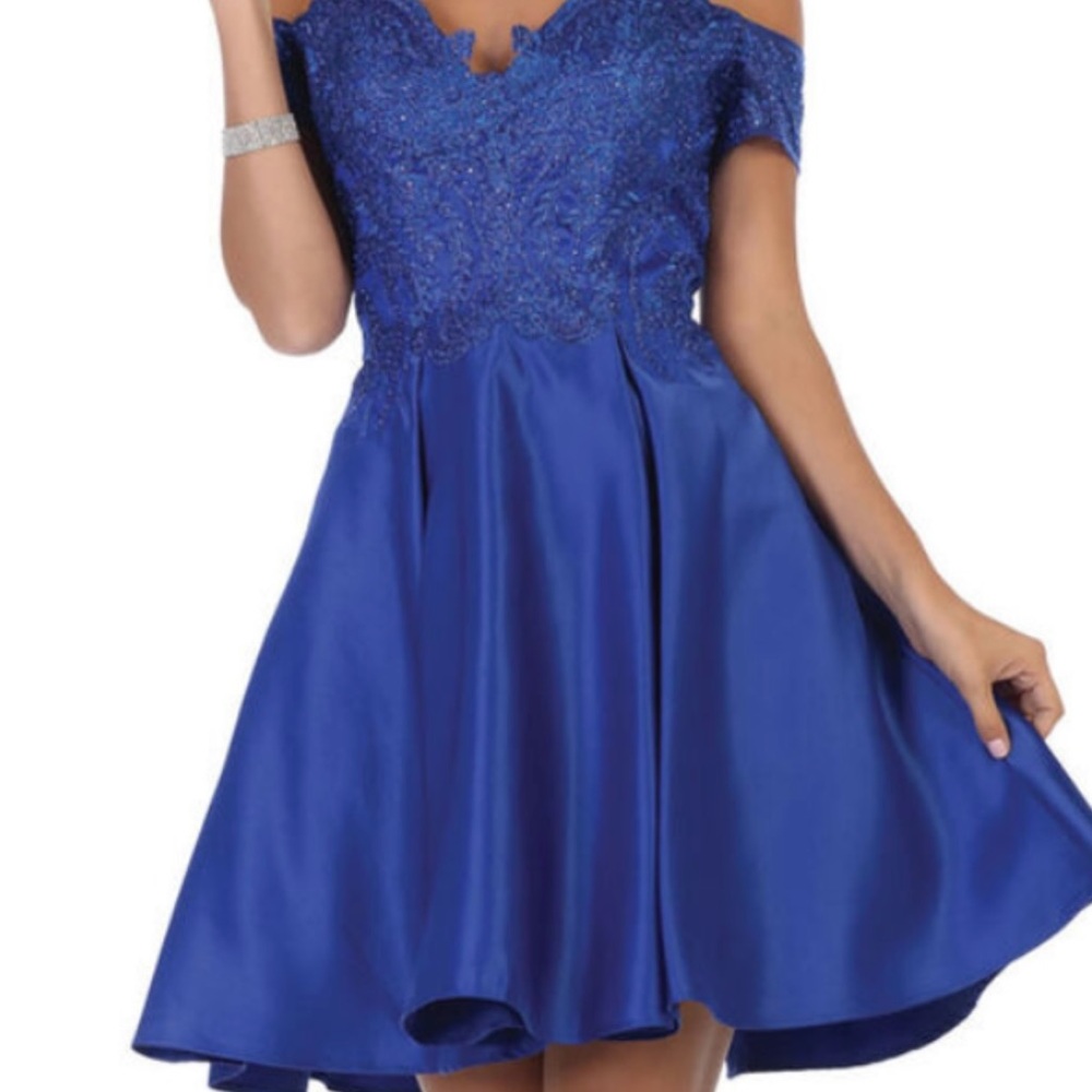 Elegant off the shoulder Blue Dress
